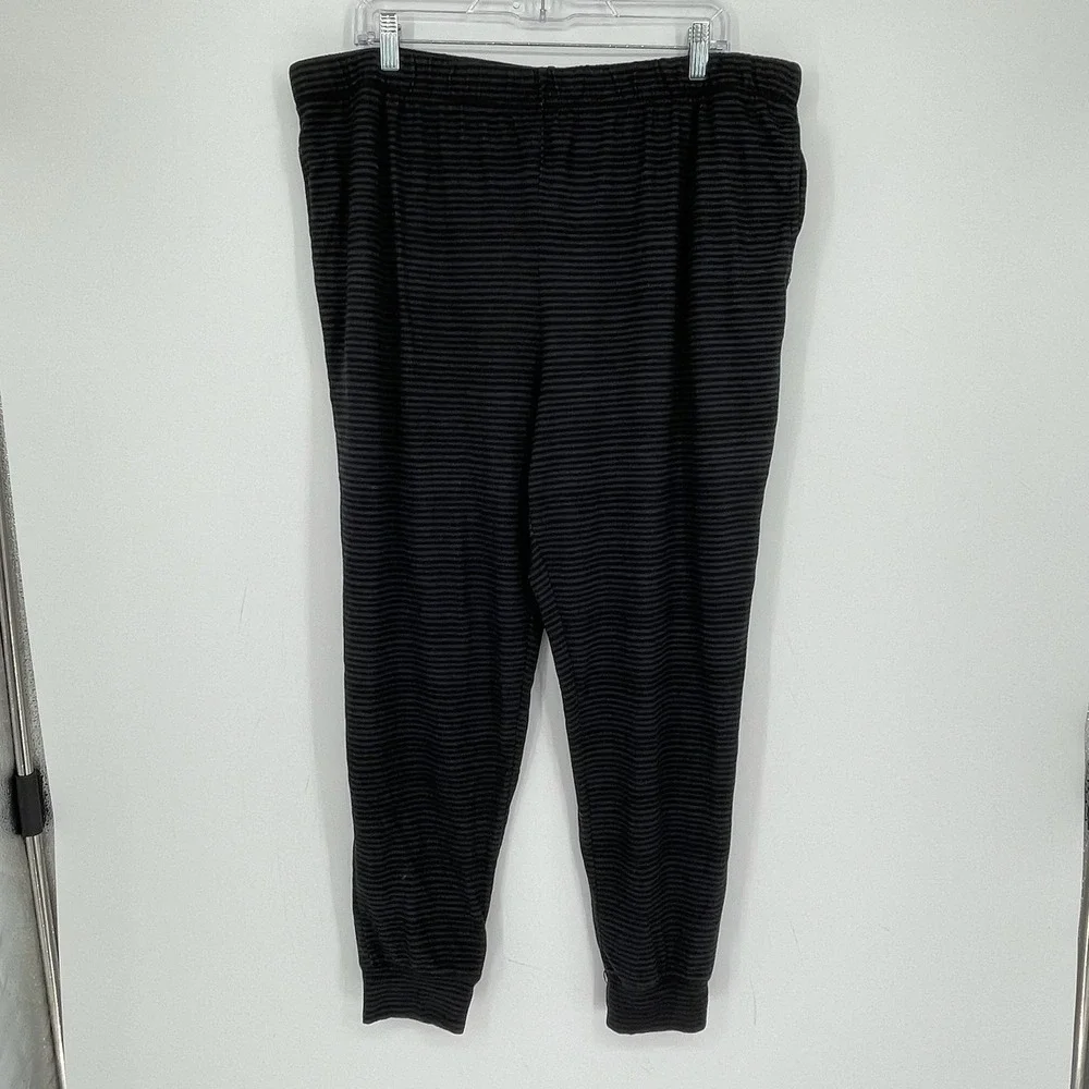 Way to Celebrate Women's Black Striped Halloween Jogger Pajama Pants Size 2X